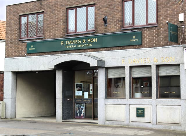 R. Davies & Son Funeral Directors in Horfield